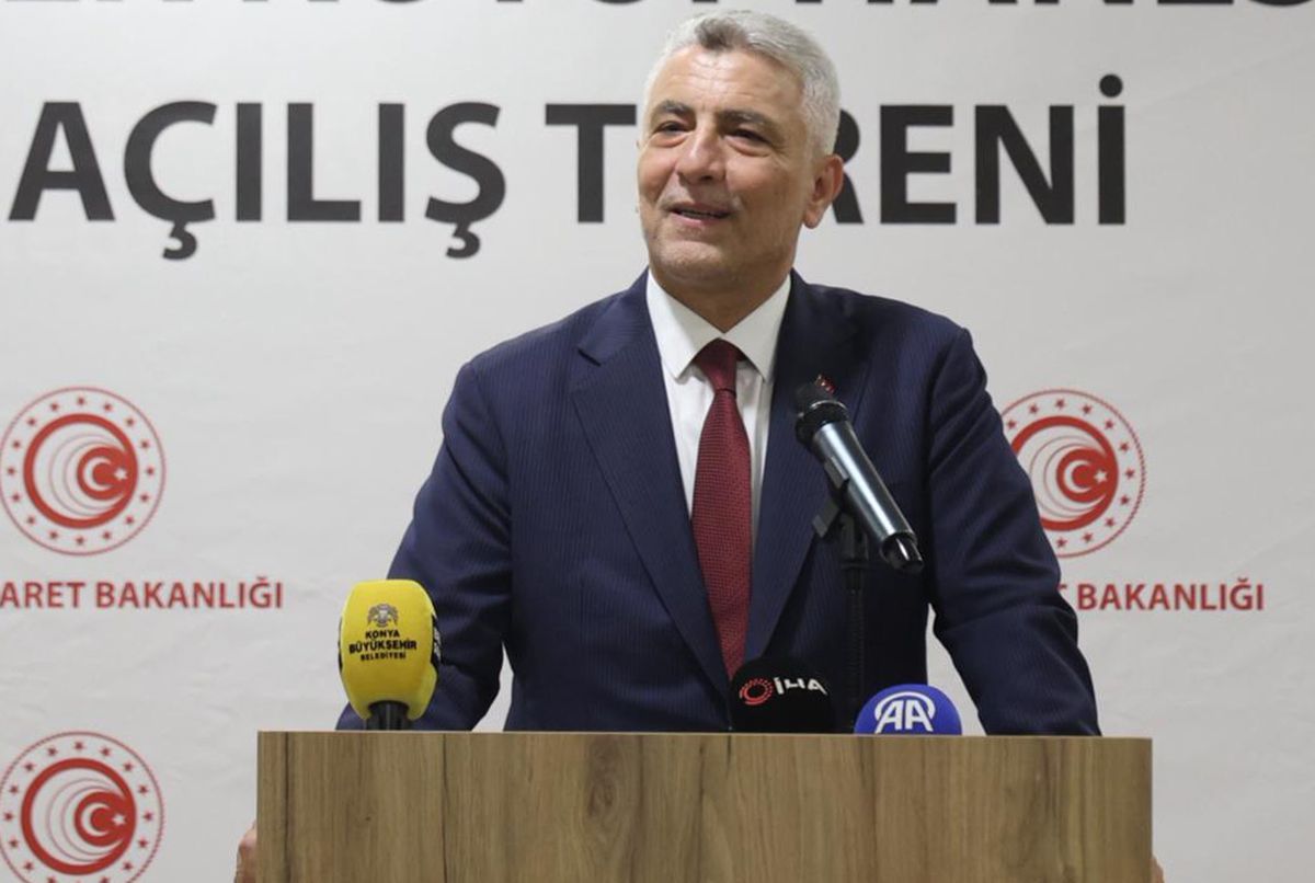 Ticaret Bakanı Ömer Bolat Türkiye'nin ekonomik verilerini değerlendiriyor.