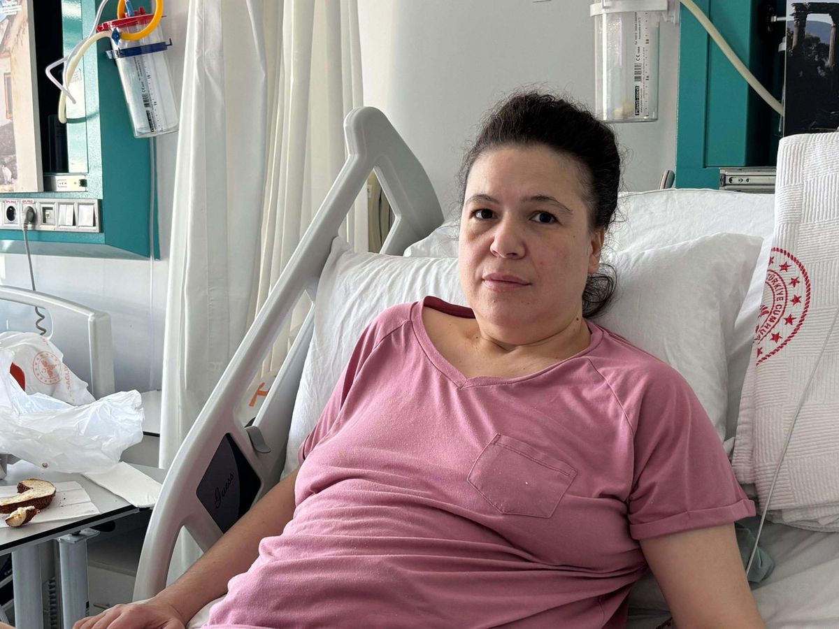 Fethiye'de boşanma aşamasındaki eşini bacaklarından vuran koca tutuklandı.
