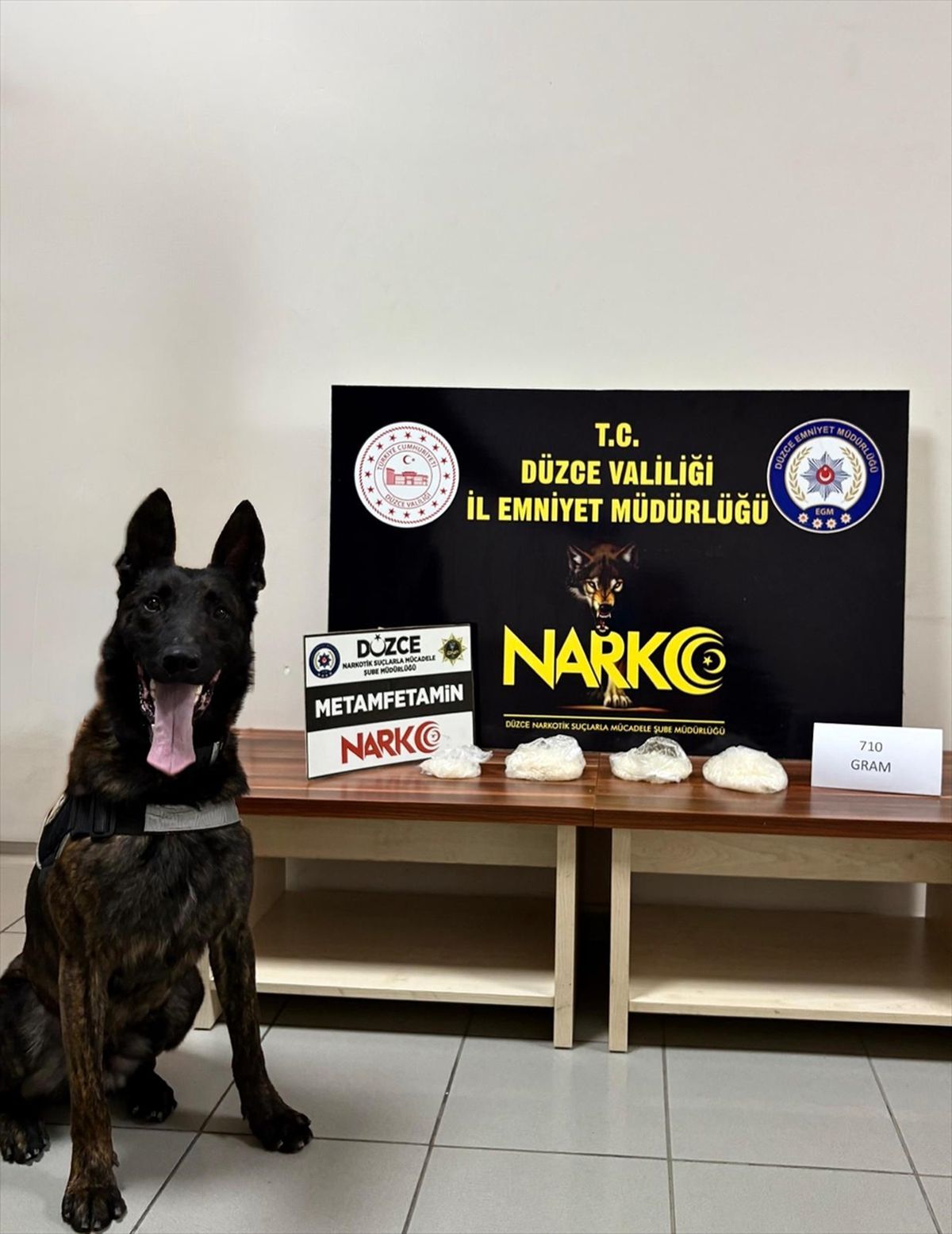 Düzce'de ele geçirilen uyuşturucu maddeler ve operasyon bölgesi