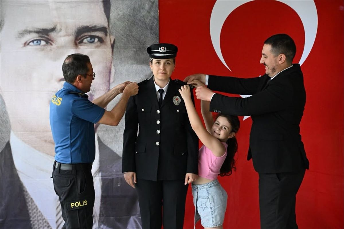 Edirne'de 23 emniyet personeline rütbe terfi töreni