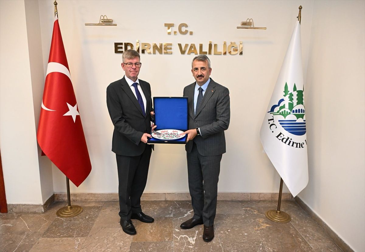Edirne Valisi Sezer, Litvanya Cumhuriyeti Ankara Büyükelçisi Janukonis'i kabul etti