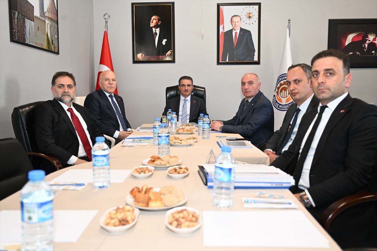Erzurum'da inşası devam eden 2.OSB'nin bölgenin önemli üretim merkezlerinden olması hedefleniyor