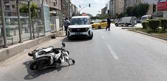 Eskişehir'de motosikletin yayaya çarptığı kazada 2 kişi yaralandı