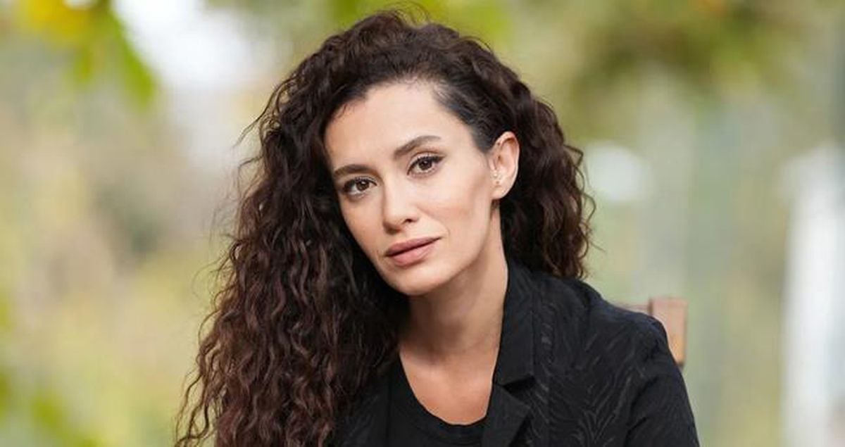 Hande Doğandemir'in fotoğrafı.
