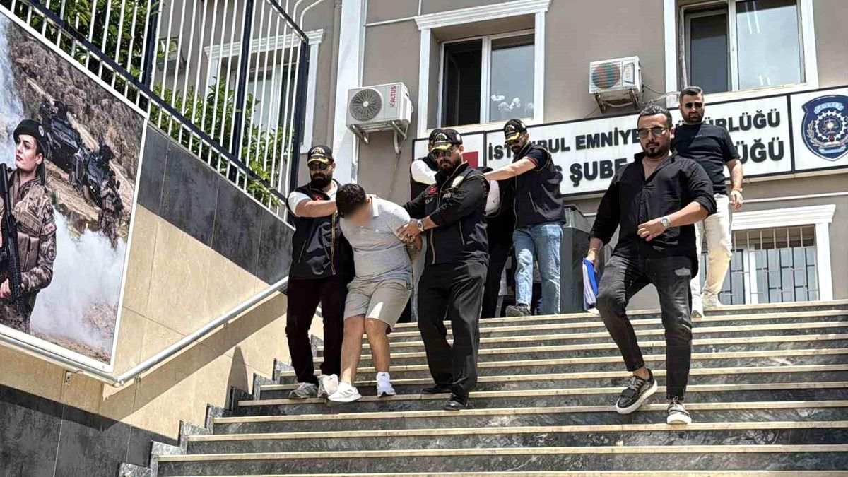 İstanbul'da haraç istedikleri iş yerlerini kurşunlayan ve tehditte bulunan 5 şüpheli adliyeye sevk edildi