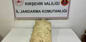 Kırşehir'de Roma dönemine ait mezar taşı ele geçirildi