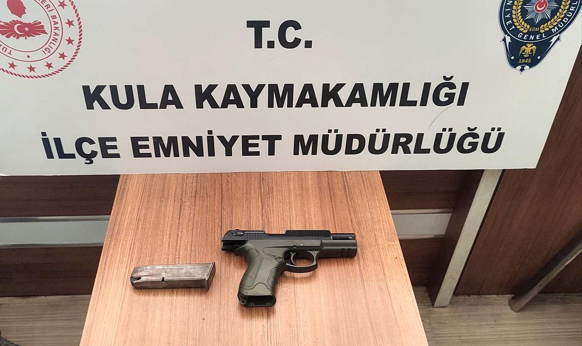 Kula polisinden suça geçit yok: 10 kişiye işlem, 5 tutuklama