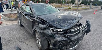 Kütahya'da iki otomobil çarpıştı: 4 yaralı