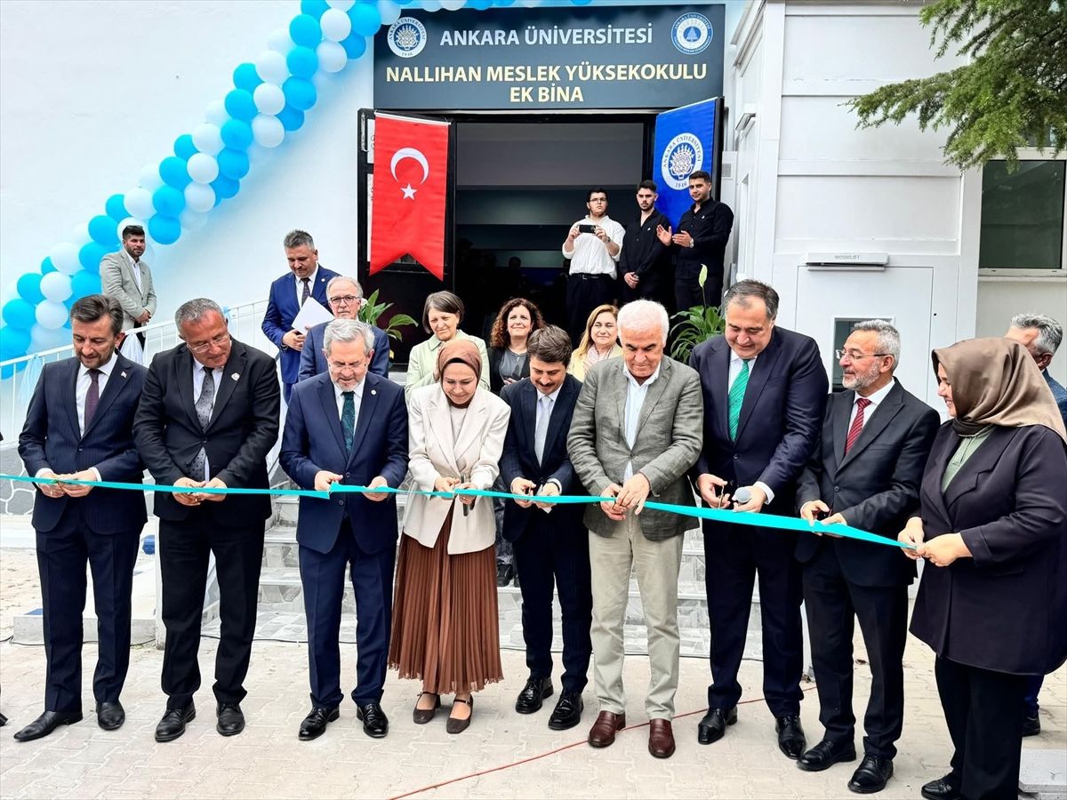 Nallıhan Meslek Yüksekokulunun ek hizmet binası açıldı