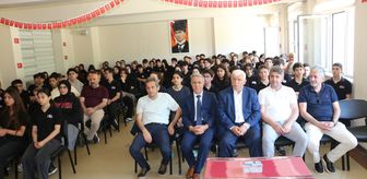 Of Fen Lisesi'nde şiir dinletisi düzenlendi