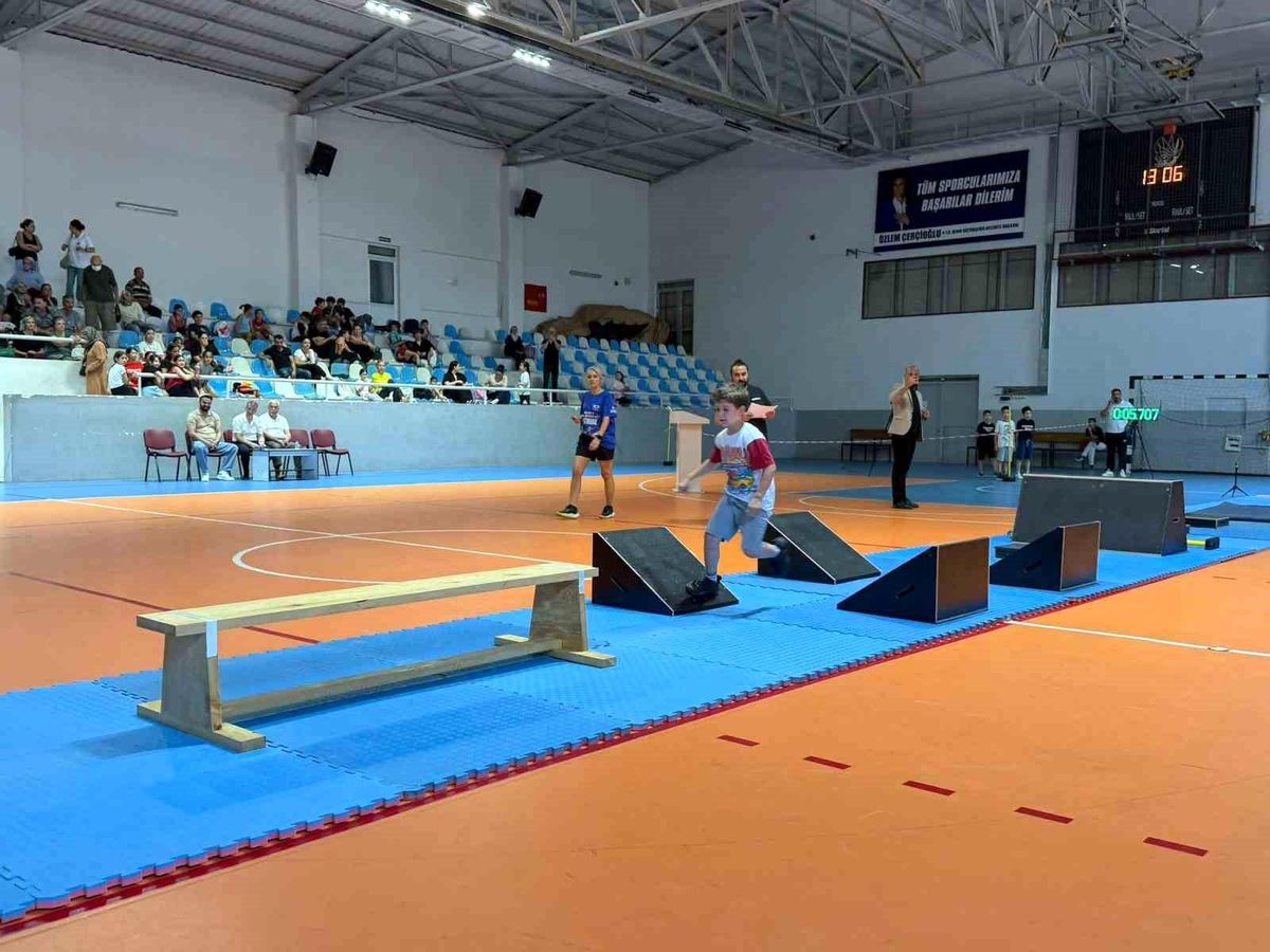 Okul Sporları Parkur Cimnastik Müsabakaları Nazilli'de yapıldı