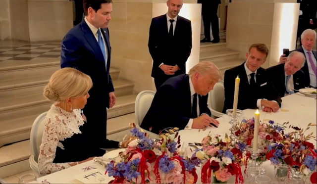 Trump'tan görülmemiş geri adım! Defalarca yalanladığı madde mutabakata girdi 4 trumptan gorulmemis geri adim 19962069 9147 1 m