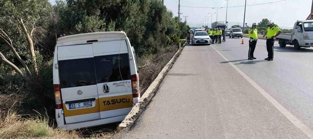 Şoförün boğazına sarılıp aracı kaçırdı, ölüme gitti