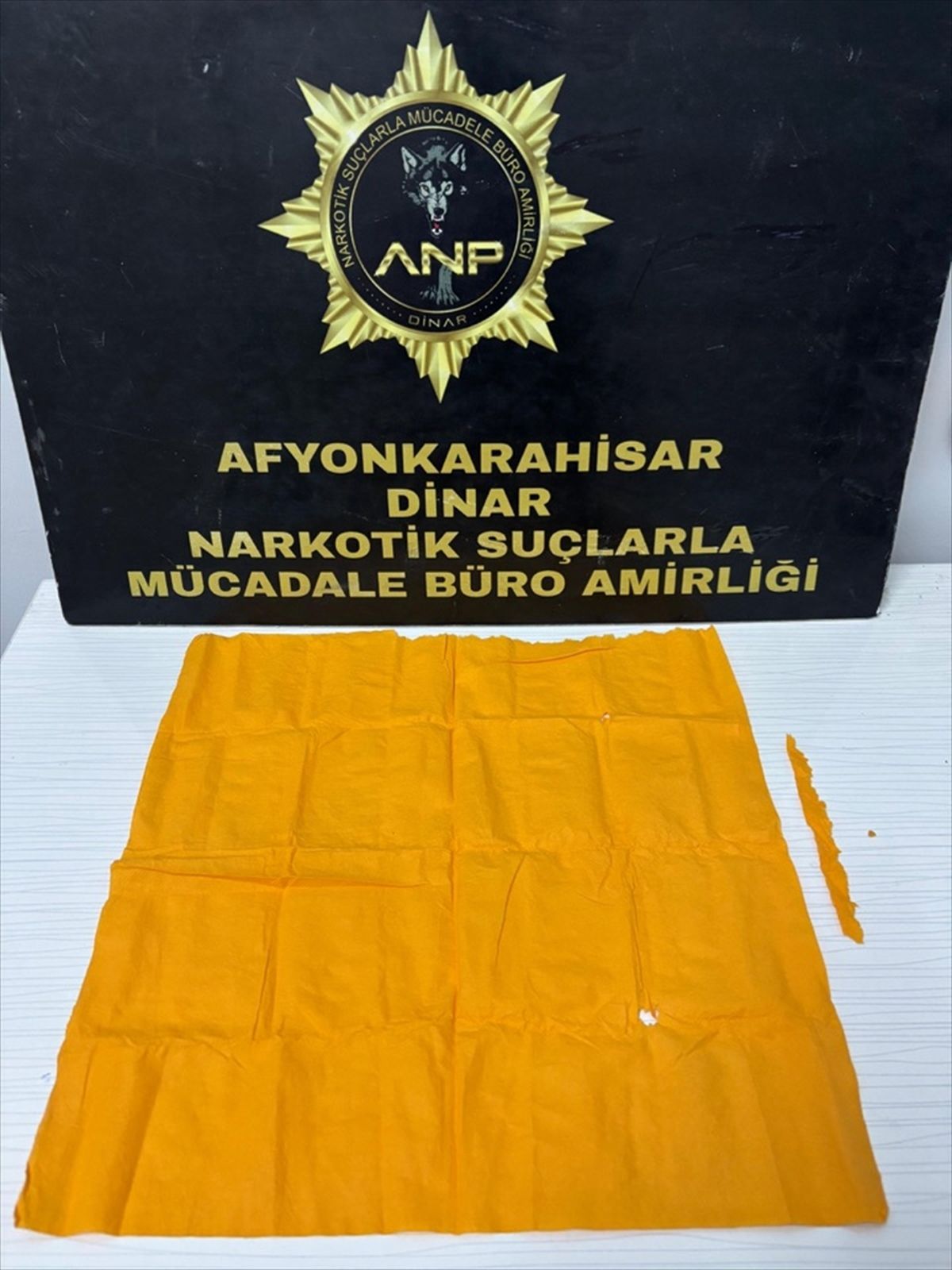 Afyonkarahisar'da uyuşturucu operasyonunda yakalanan 3 zanlı tutuklandı
