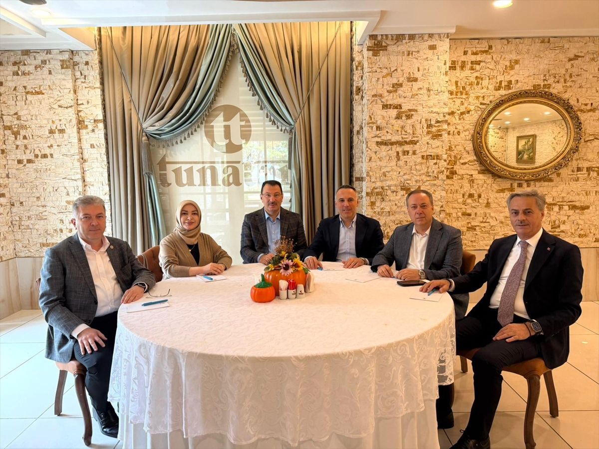AK Parti'den Sakarya'da koordinasyon toplantısı