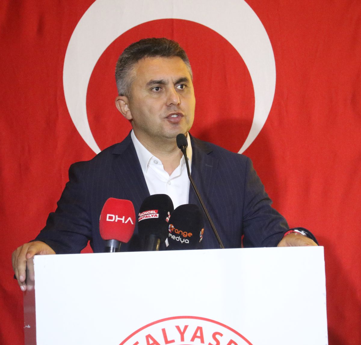 Antalyaspor A.Ş.'de Mustafa Ergün Dönemi: 'Takımı Süper Lig'e Çıkaracağız'