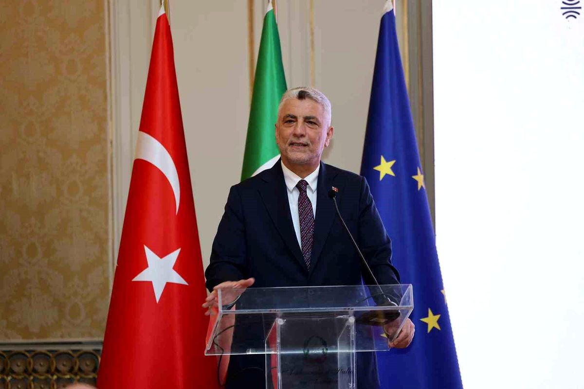 Bakan Bolat: 'Türkiye-İtalya ticaret hacmi hedefi 40 milyar dolar'