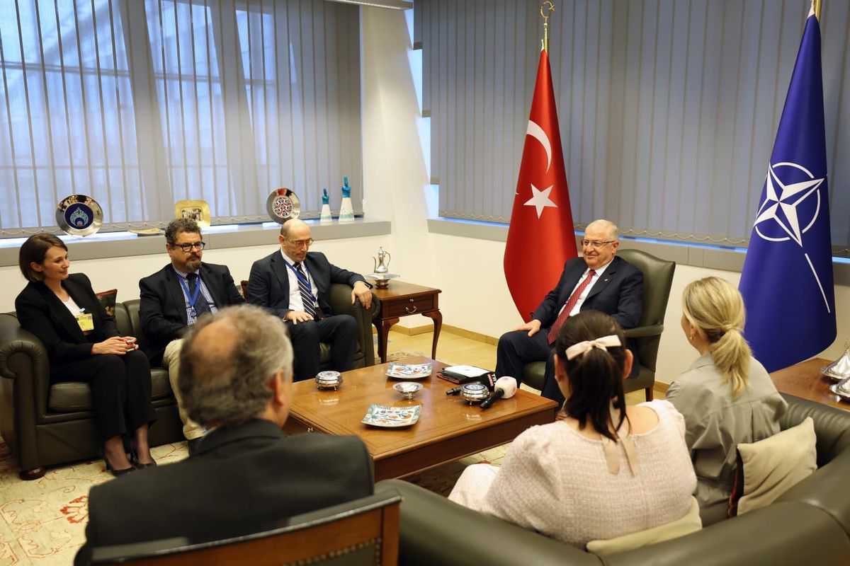 Bakan Güler, Brüksel'de NATO gündemini ve bölgesel gelişmeleri değerlendirdi