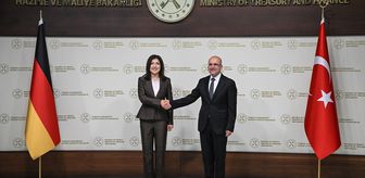 Bakan Şimşek, Almanya Ekonomi ve Enerji Bakanı Reiche ile bir araya geldi