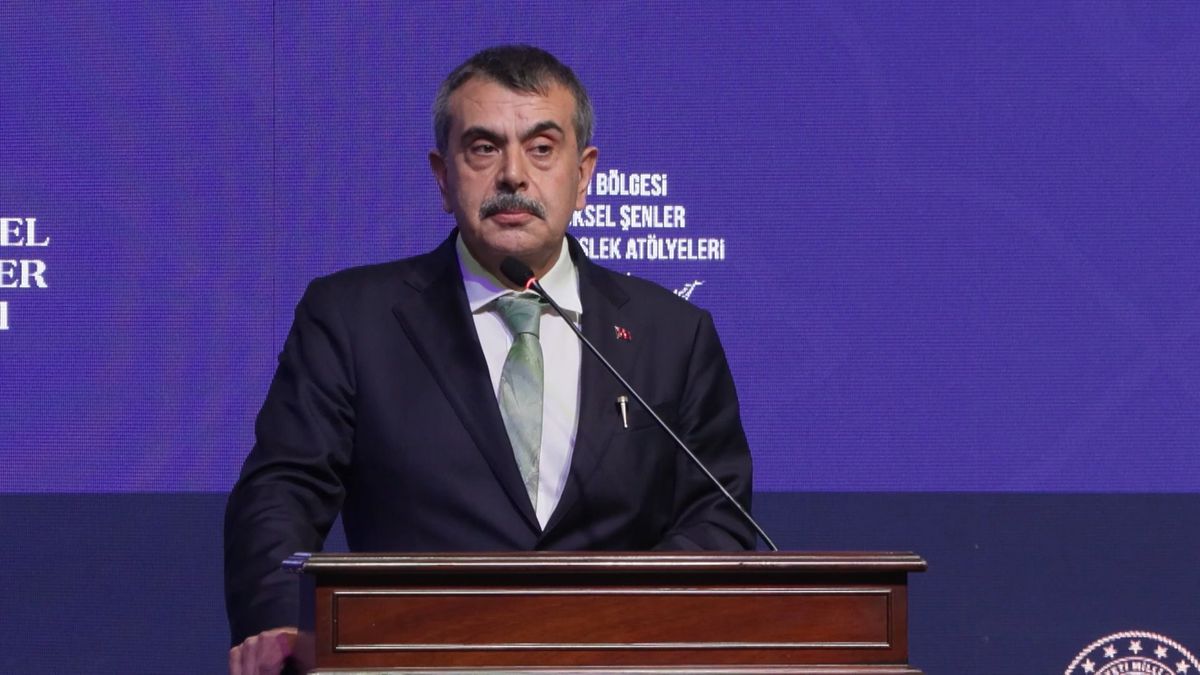 Bakan Tekin: Deprem bölgesinde 3 milyon kursiyere 11 milyon saat eğitim verildi