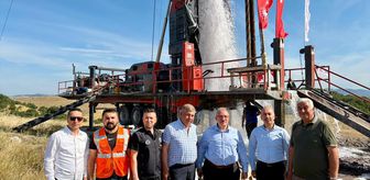 Balıkesir'de jeotermal sera bölgesindeki sondajda 60 derece sıcaklıkta suya ulaşıldı