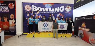 Bayburt Üniversitesi bowling takımı 10 madalya kazandı