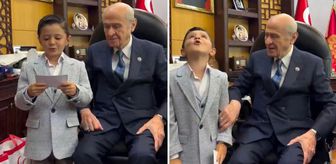 Bahçeli de şaşkın! Önce şiir okudu sonra ulumaya başladı