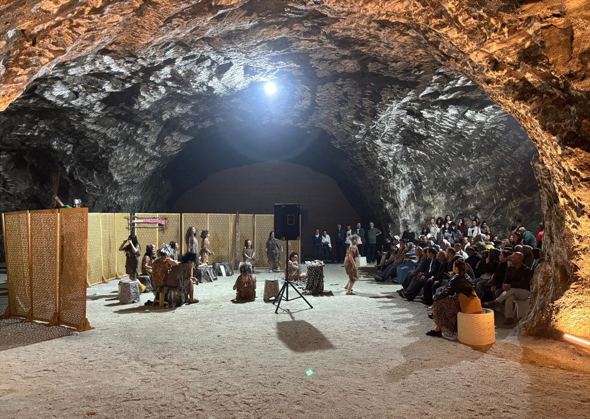 Çankırı'da yerin 150 metre altında tiyatro oyunu sahnelendi