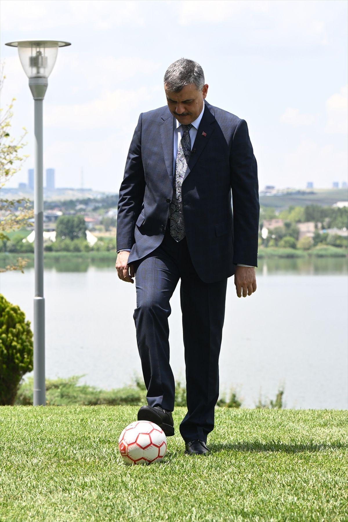 İçişleri Bakanlığından A Milli Futbol Takımı'na destek klibi