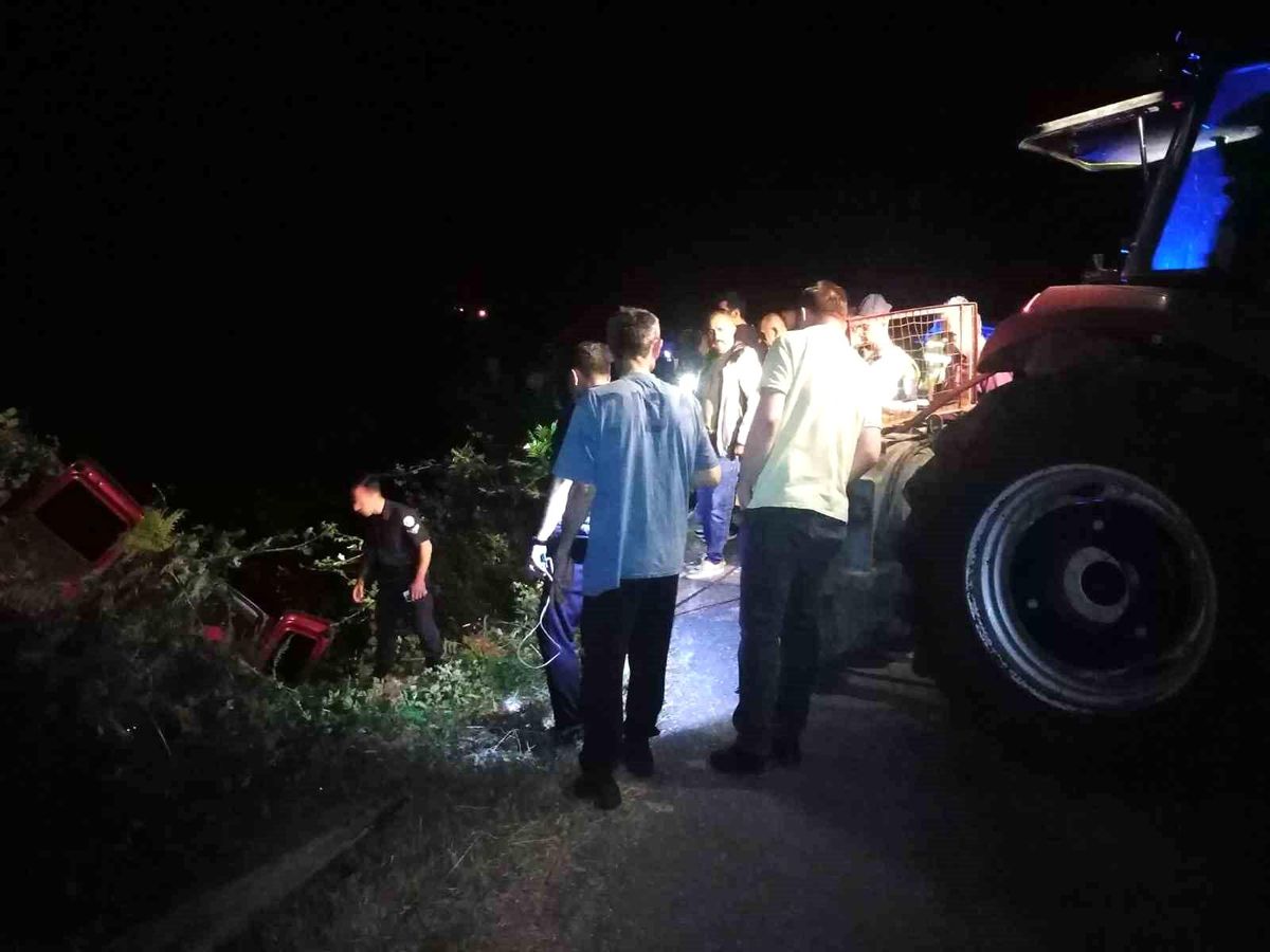 Kastamonu'da hafif ticari araç şarampole yuvarlandı: 1 yaralı