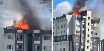 Küçükçekmece'de sitedeki binanın çatısında çıkan yangın nedeniyle 12 kişi hastaneye kaldırıldı