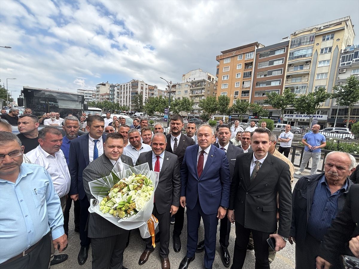MHP Manisa İl Başkanı Nurullah Savaş göreve başladı