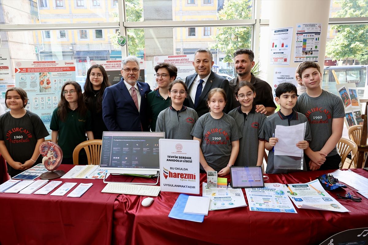 Milli Eğitim Bakan Yardımcısı Yelkenci, Trabzon'da Öğretmen Akademileri kapanış programına katıldı