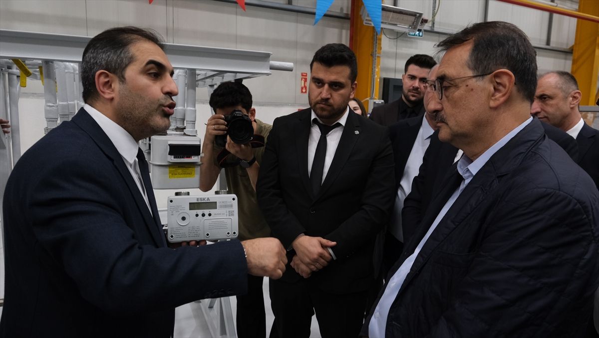 Sakarya'da 'GAZBİR-GAZMER 100 bininci MYK Mesleki Yeterlilik Belgesi Takdim Töreni' düzenlendi