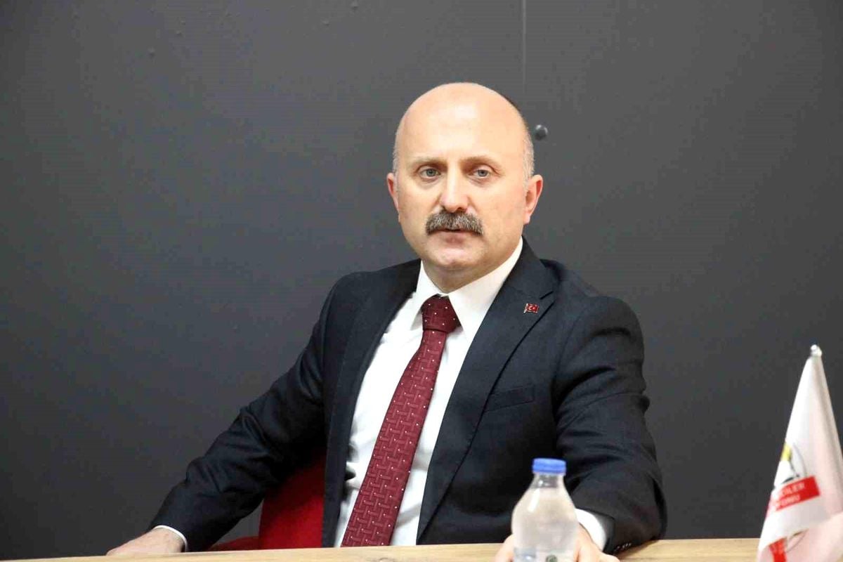 Aydın Valisi Dr. Osman Varol'un Çine Organize Sanayi Bölgesi'nin Yeşil OSB dönüşümüyle ilgili açıklamaları.