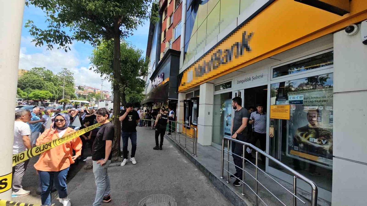 Zonguldak'ta evinin icradan satış ilanına konulmasına öfkelenerek silahla ateş açan şahıs tutuklandı