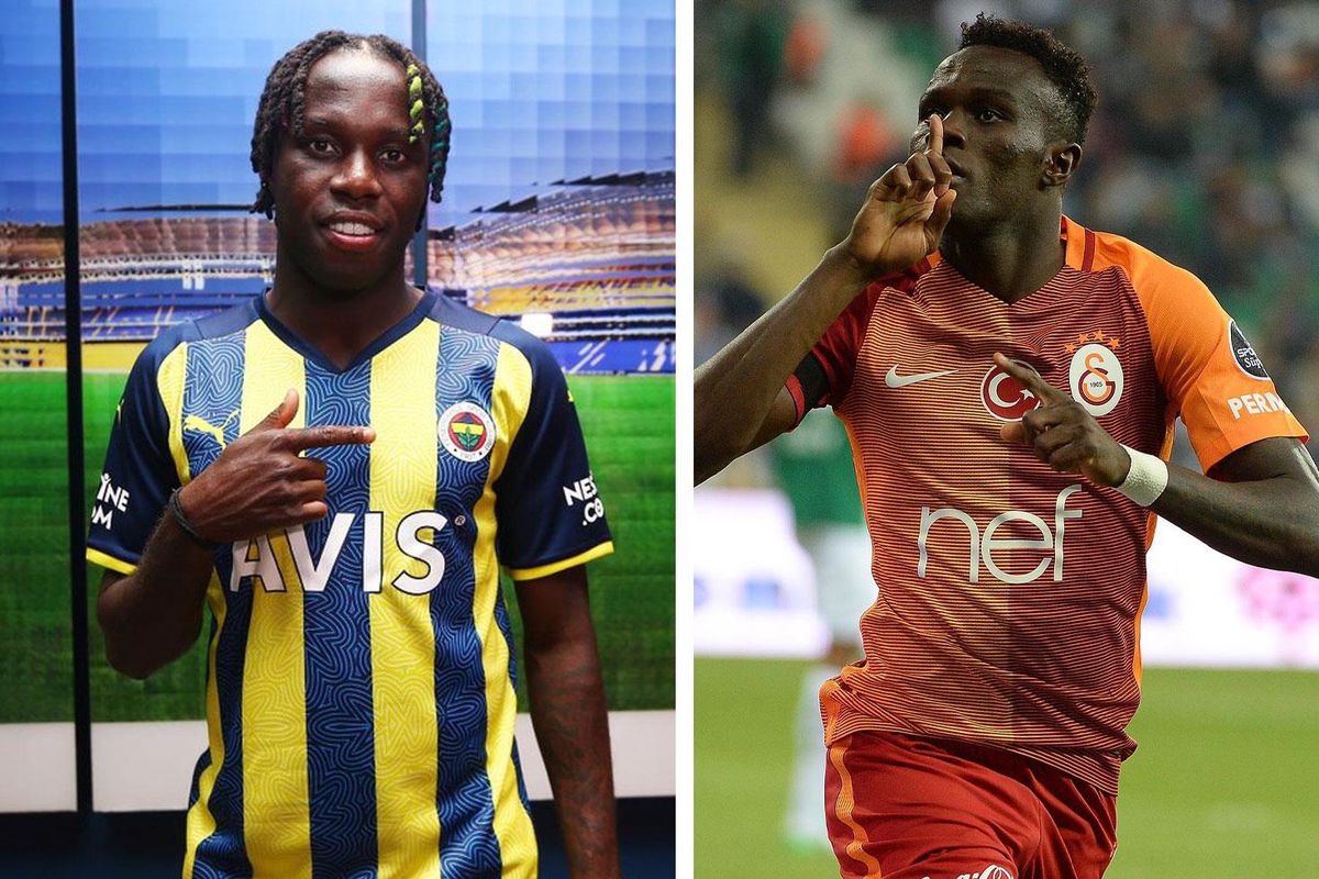 Amedspor futbol takımı oyuncuları sahadaki bir maç sırasında.