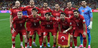 Milli futbolculara olay göndermeler: Bodrum tatili erken başladı 