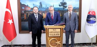 Çalışma ve Sosyal Güvenlik Bakanı Işıkhan, Ardahan'da ziyaretlerde bulundu