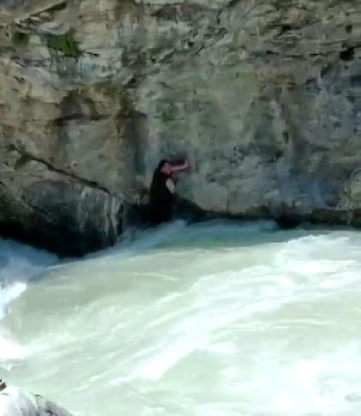 Ceyhan Nehri'nde boğulan vatandaşın son görüntüsü ortaya çıktı