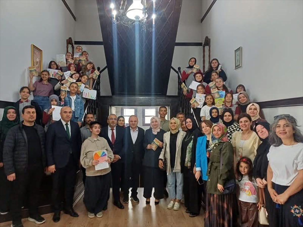 Çorum'da 'Eleştirel Kitap Okuma' programı düzenlendi