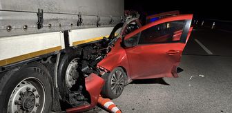 Edirne'de tıra arkadan çarpan otomobilin sürücüsü öldü