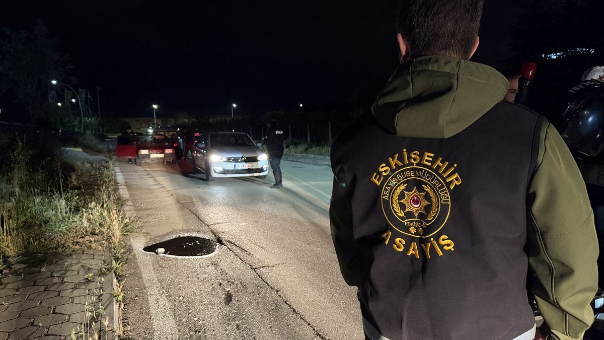 Eskişehir'de asayiş ve trafik denetimi yapıldı