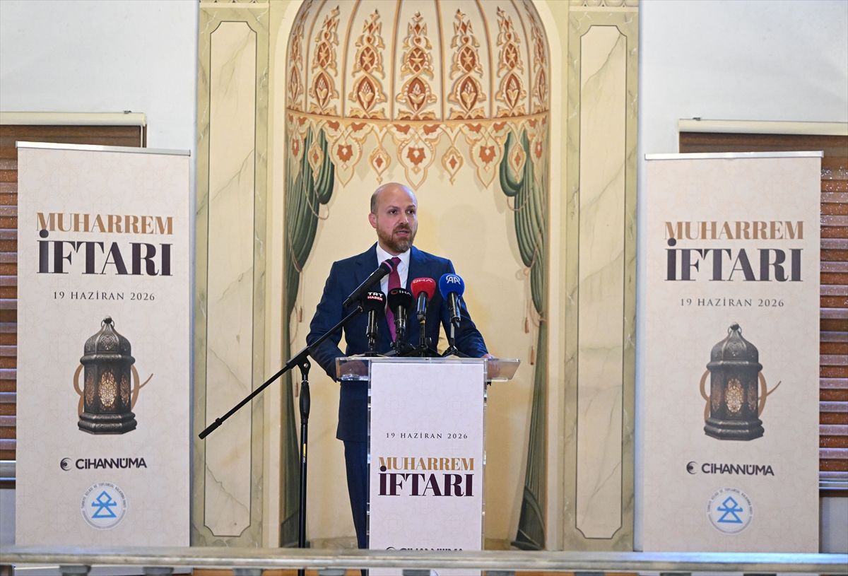 İstanbul'da "Muharrem Ayı Oruç Açma ve Lokma Paylaşımı" programı düzenlendi