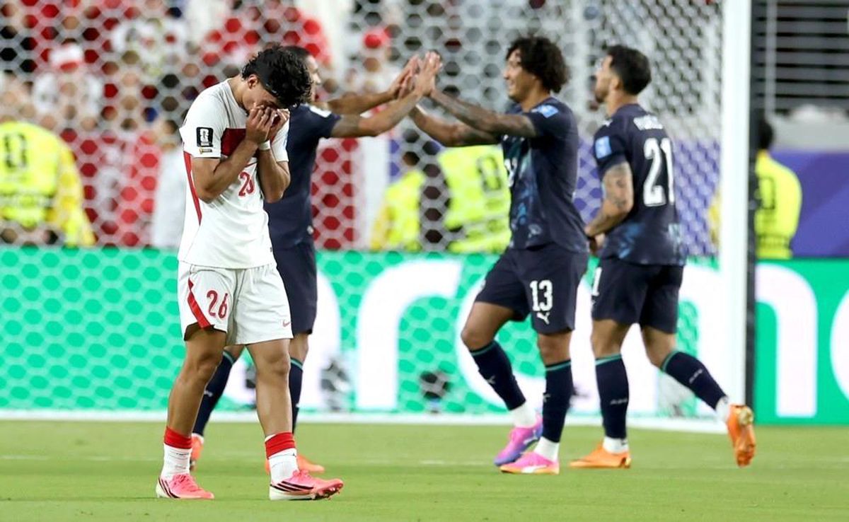 A Milli Futbol Takımı oyuncuları 2026 FIFA Dünya Kupası'nda Paraguay maçının ardından üzgün.
