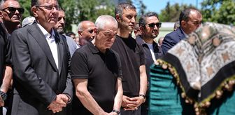 Rıza Çalımbay'ın vefat eden annesinin cenaze namazı kılındı