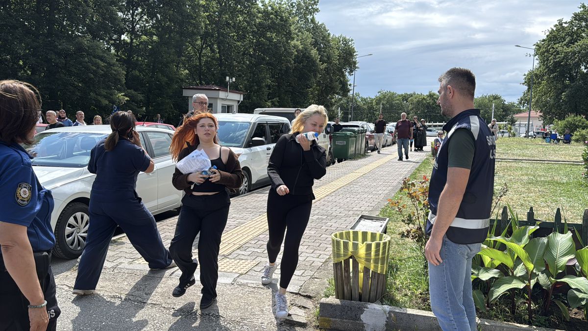 Samsun'da sınava yetişemeyen 2 kız öğrenci sınava giremedi