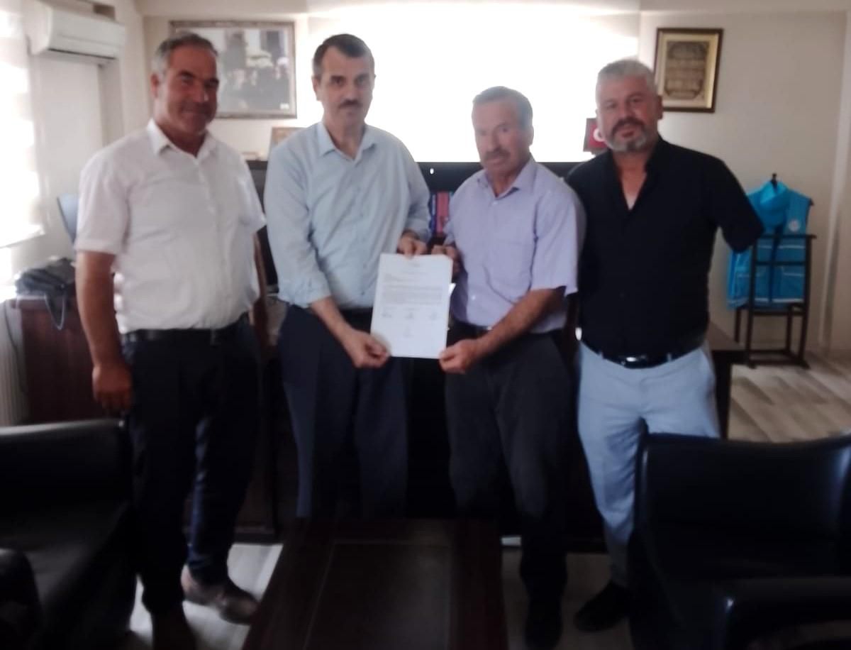 Manisa Selendi'de inşaatı tamamlanan Aloşlar Camii