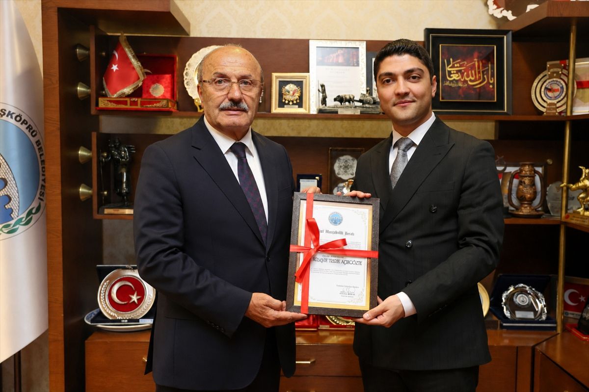 Taşköprü'de hakim Kürşat Tarık Açıkgöz'e fahri hemşehrilik beratı