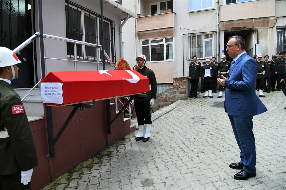 Tekirdağ'da vefat eden Kıbrıs gazisi son yolculuğuna uğurlandı